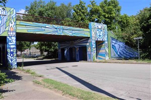 Russell Railroad Gateway Mural (W Madison St)