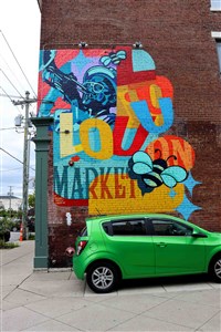 Lou Lou on Market